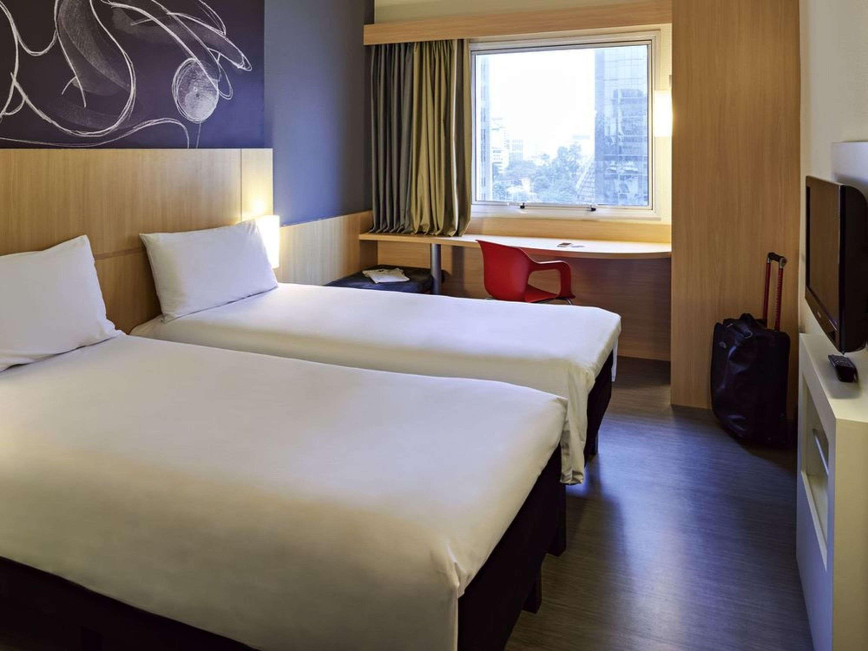 Hotel Ibis Jataí Extérieur photo