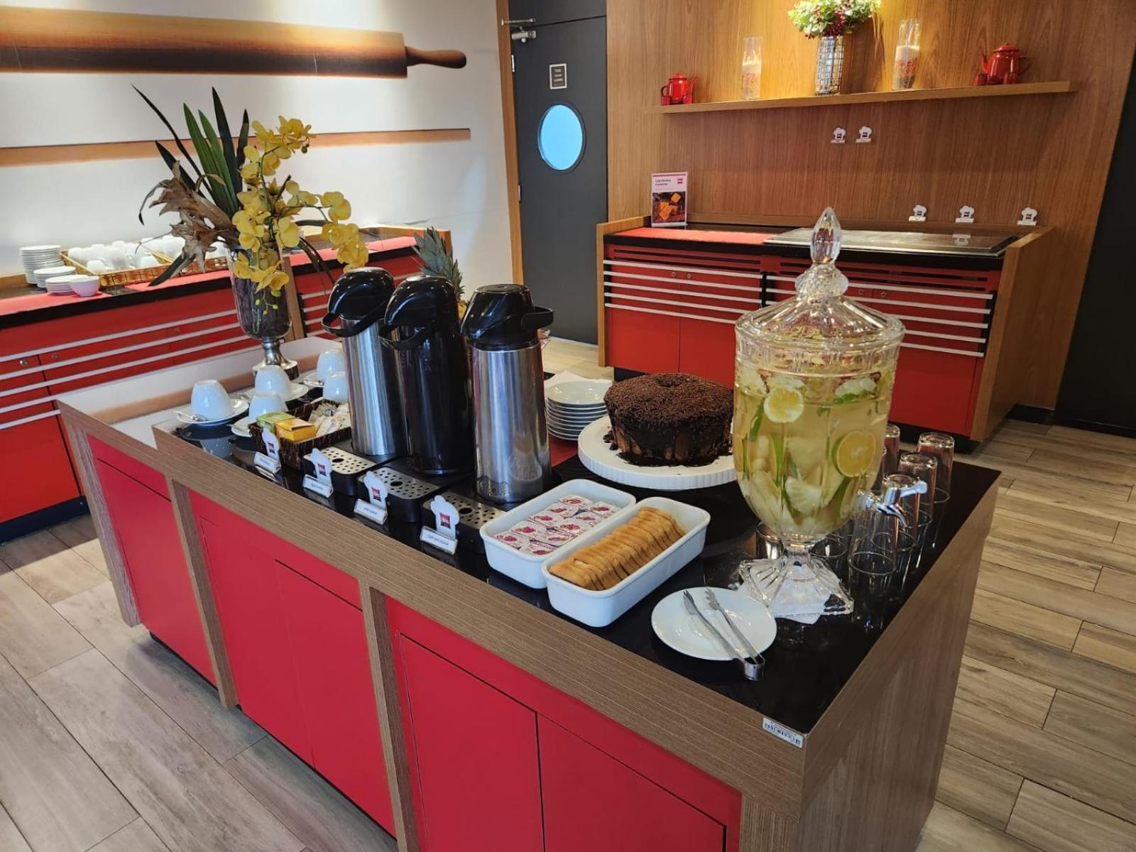 Hotel Ibis Jataí Extérieur photo