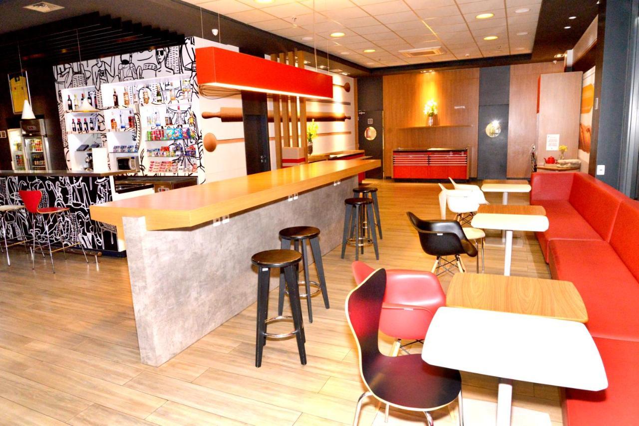 Hotel Ibis Jataí Extérieur photo