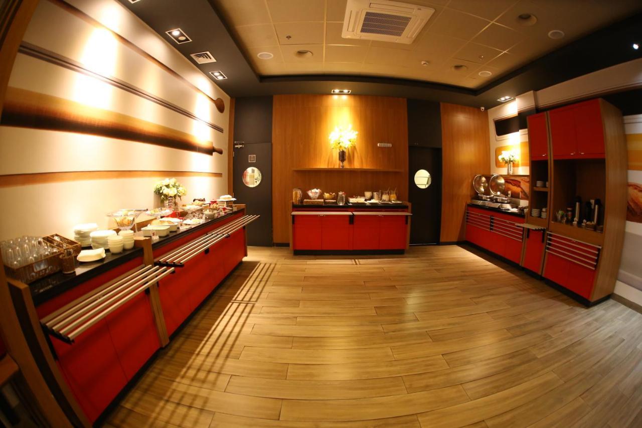 Hotel Ibis Jataí Extérieur photo